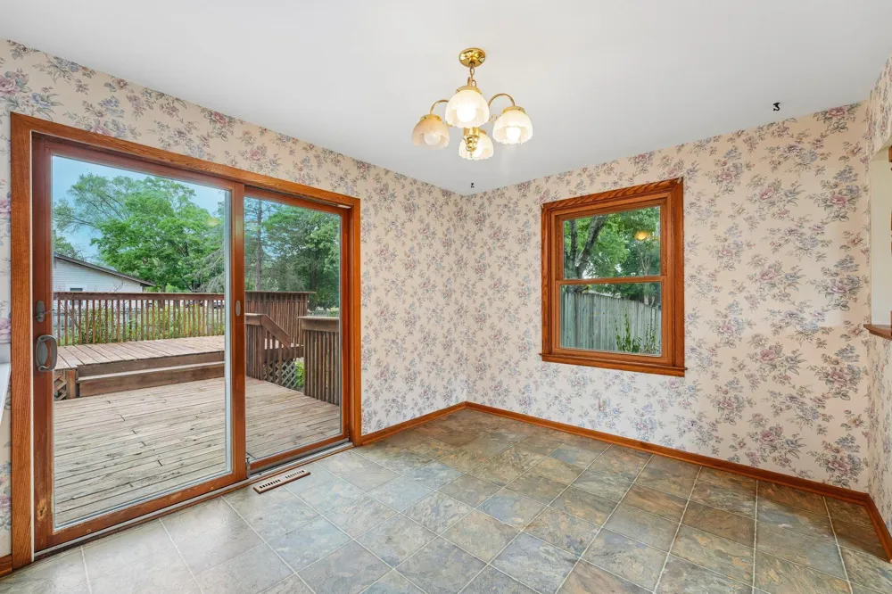 2601 103rd Avenue NW Coon Rapids, MN 55433