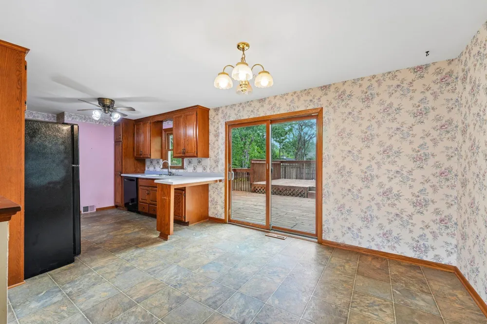 2601 103rd Avenue NW Coon Rapids, MN 55433