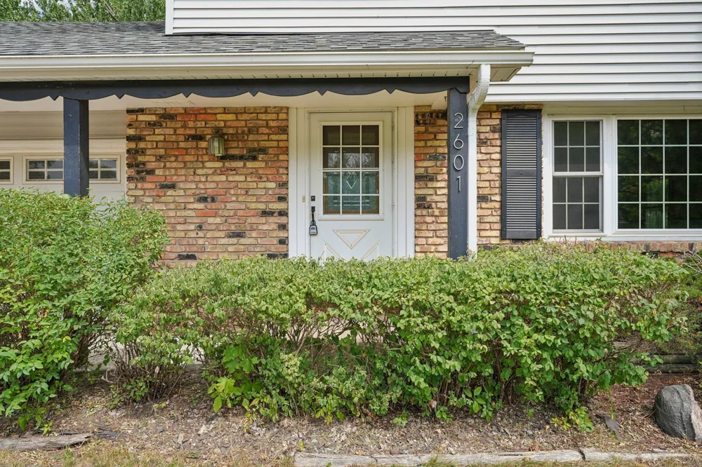 2601 103rd Avenue NW Coon Rapids, MN 55433