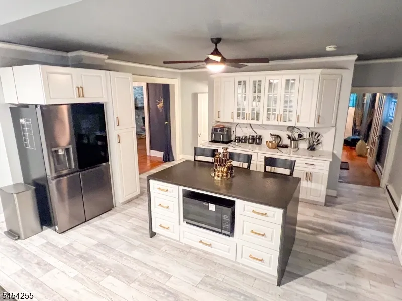925 Hillside Ave Plainfield City, NJ 07060