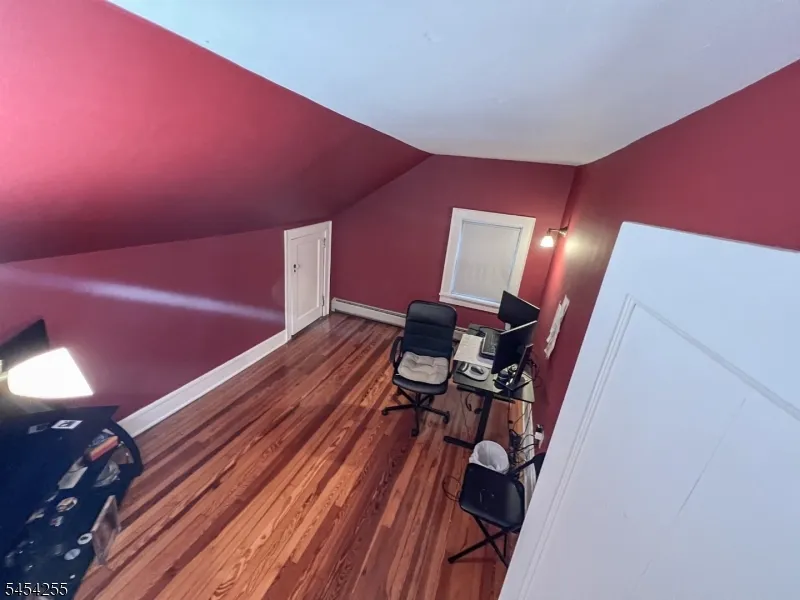 925 Hillside Ave Plainfield City, NJ 07060