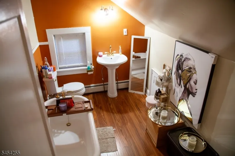 925 Hillside Ave Plainfield City, NJ 07060