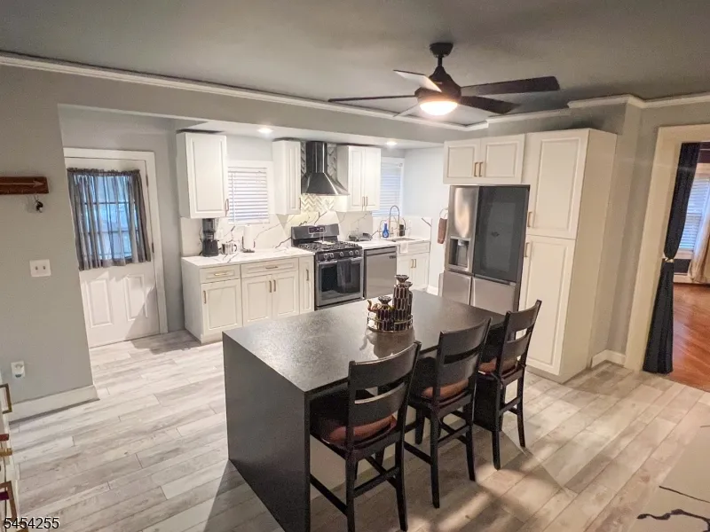 925 Hillside Ave Plainfield City, NJ 07060