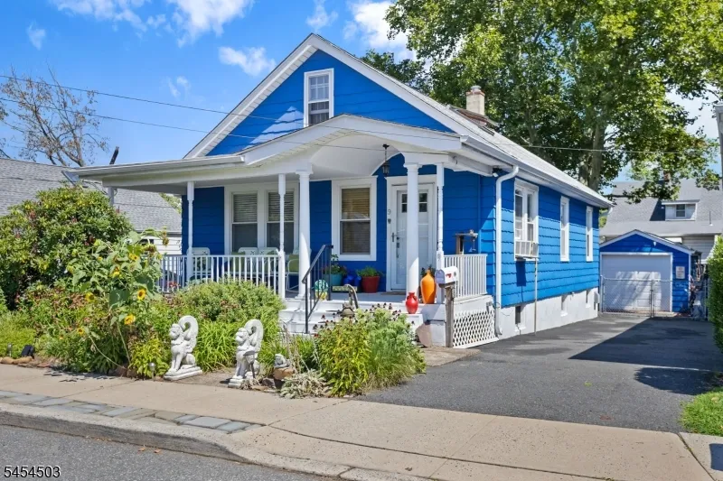 9 Cornell St North Brunswick, NJ 08902