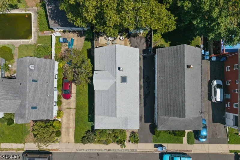 9 Cornell St North Brunswick, NJ 08902