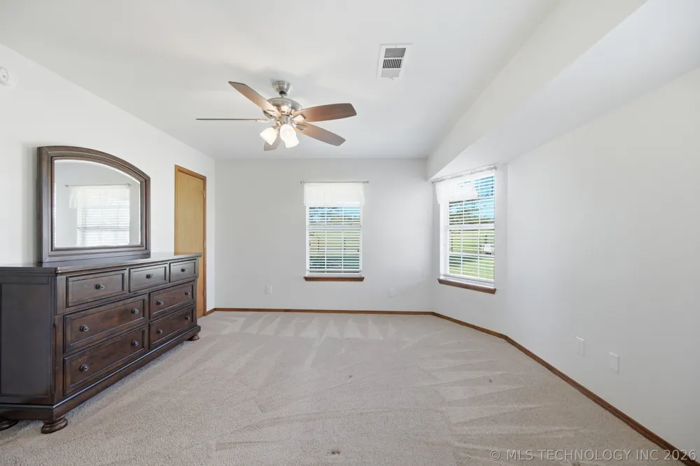 11650 Skyline Drive Collinsville, OK 74021