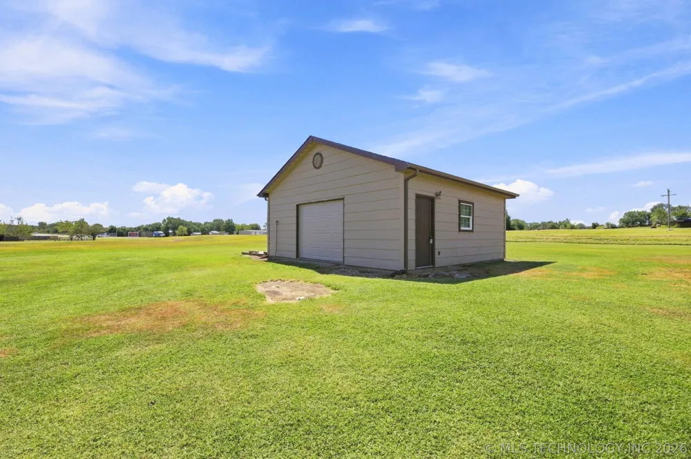 11650 Skyline Drive Collinsville, OK 74021