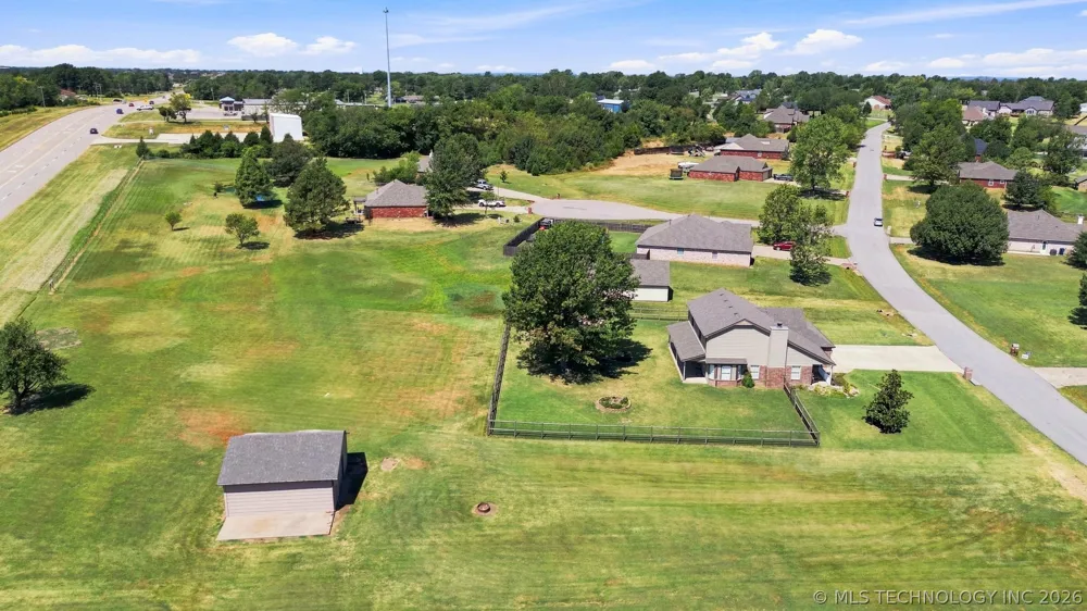 11650 Skyline Drive Collinsville, OK 74021