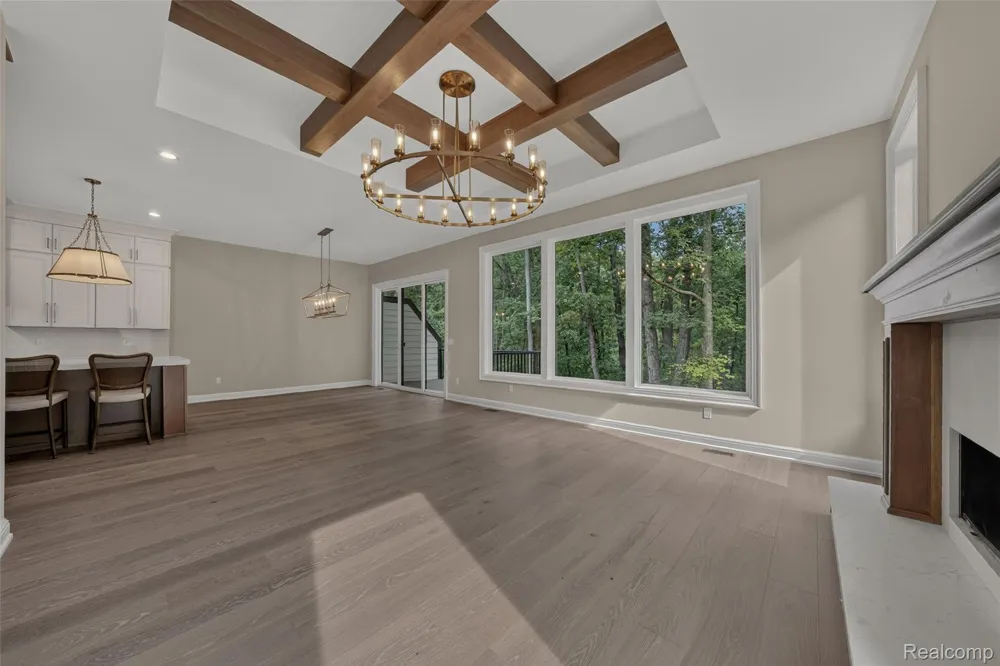 526 Maplehill Road Rochester Hills City, MI 48306