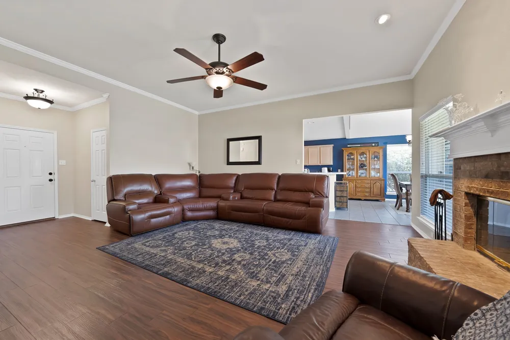 2209 Quail Ridge Drive Weatherford, TX 76087