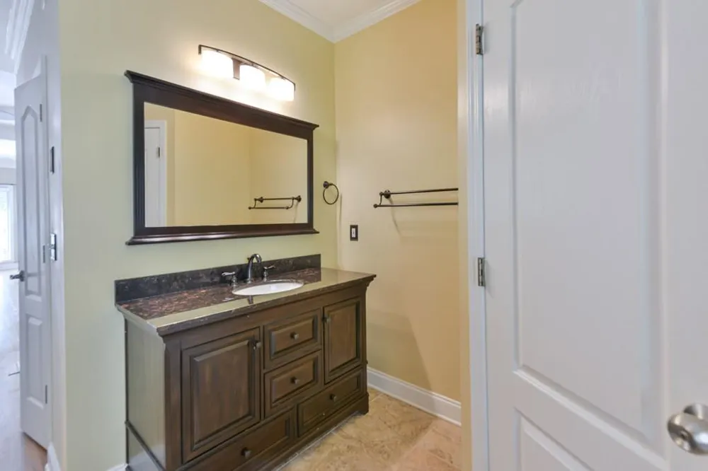 3243 Summer Stream Lane Kennesaw, GA 30152