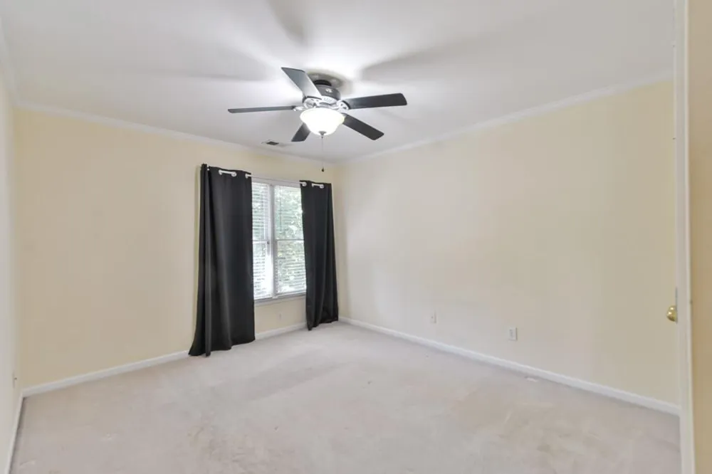 3243 Summer Stream Lane Kennesaw, GA 30152