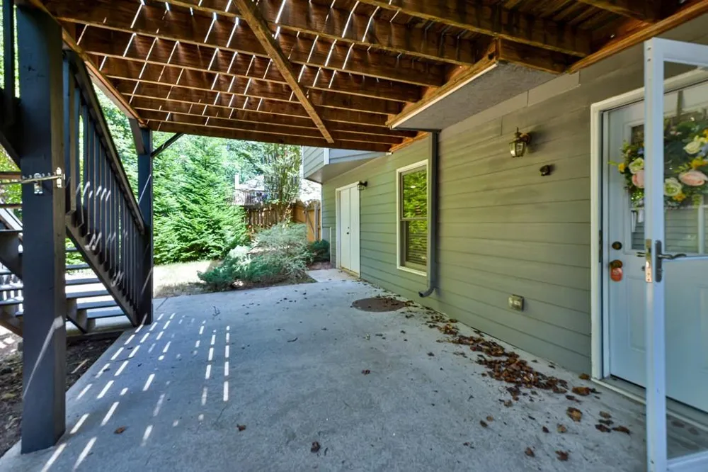 3243 Summer Stream Lane Kennesaw, GA 30152