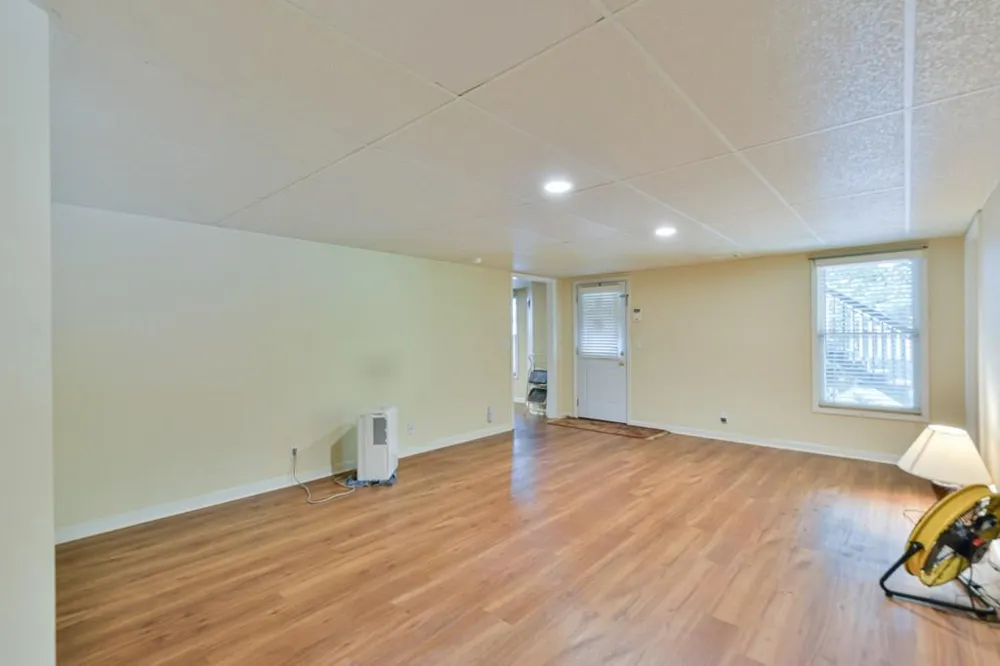 3243 Summer Stream Lane Kennesaw, GA 30152