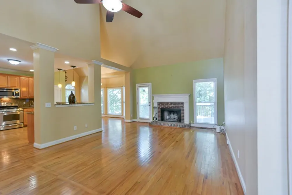 3243 Summer Stream Lane Kennesaw, GA 30152