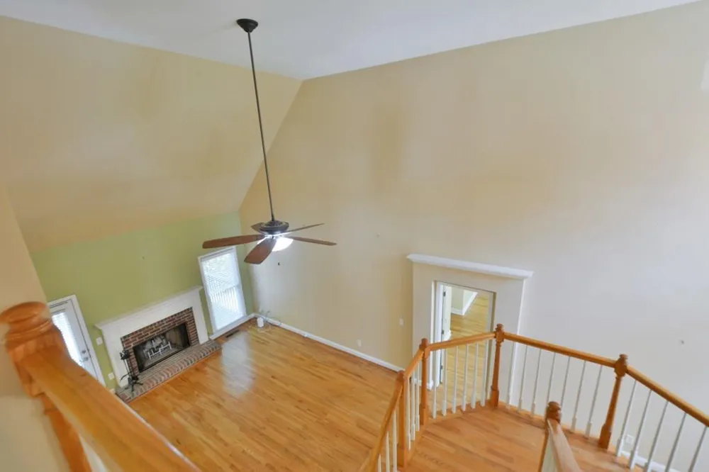 3243 Summer Stream Lane Kennesaw, GA 30152