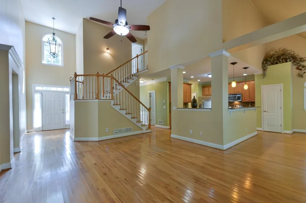 3243 Summer Stream Lane Kennesaw, GA 30152