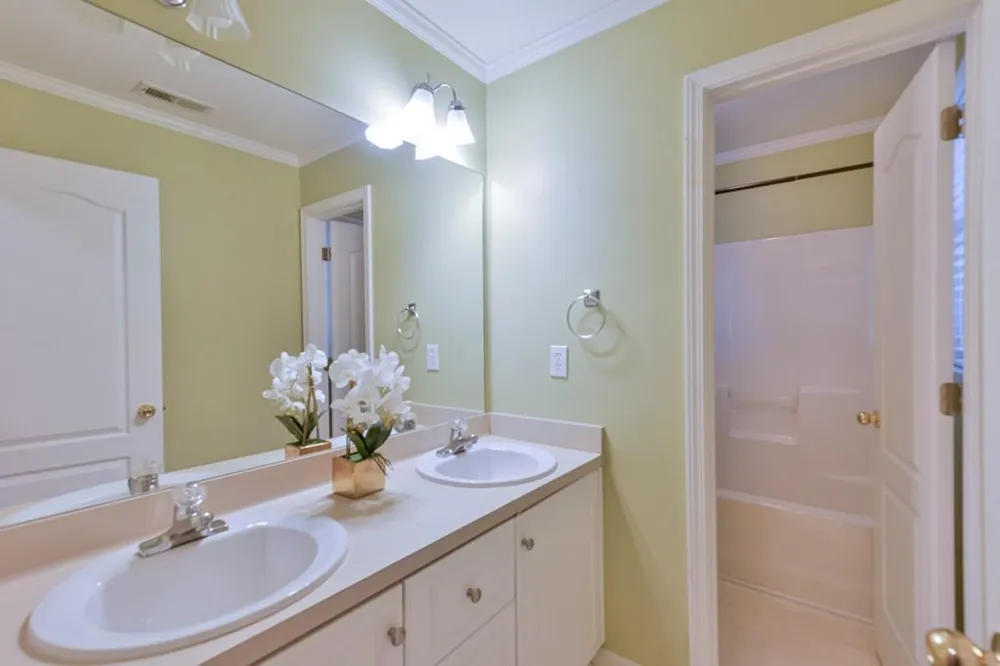 3243 Summer Stream Lane Kennesaw, GA 30152