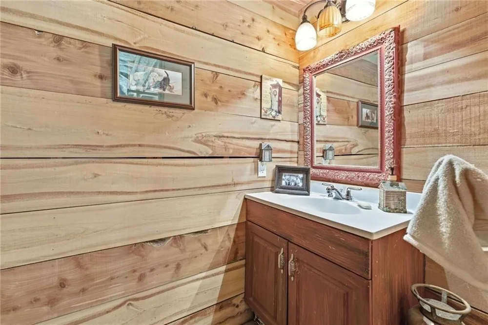 4829 Old Pendergrass Road Jefferson, GA 30549