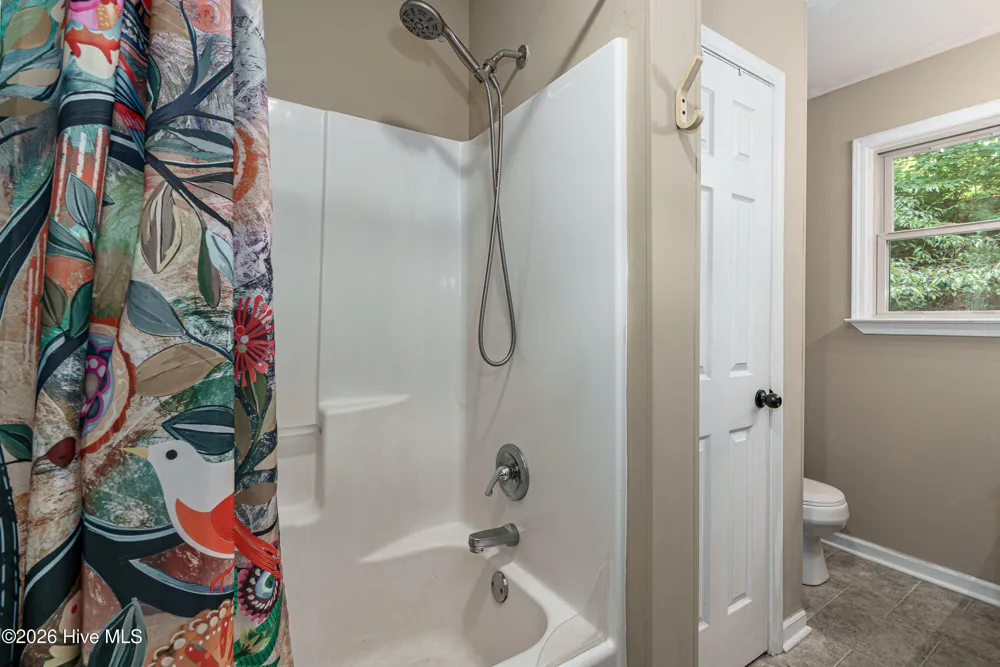 643 Zekes Trail Marble, NC 28905