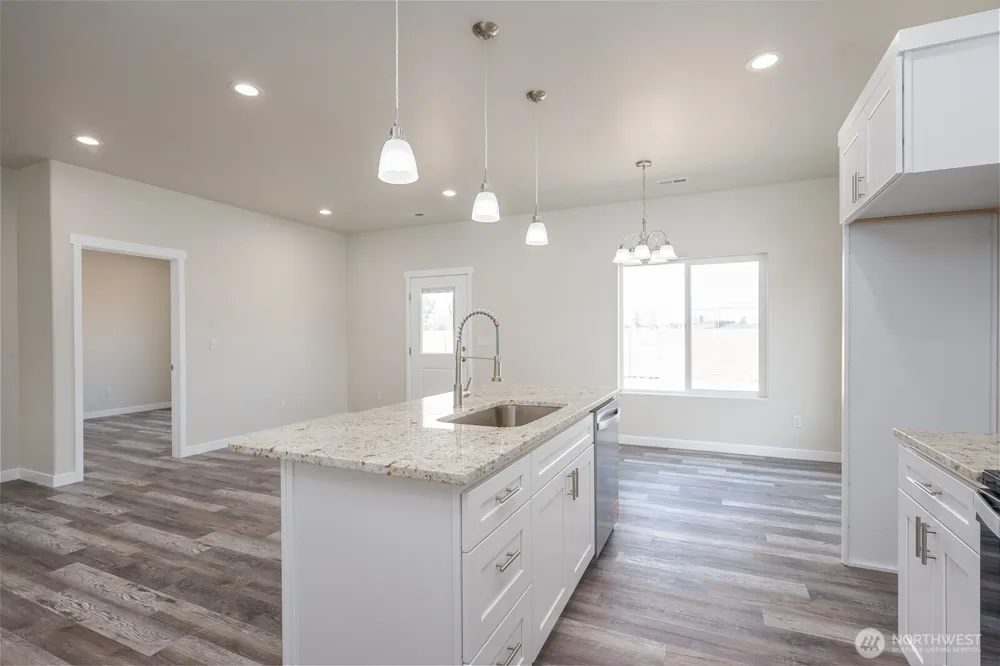 248 SE Pioneer Ave Ephrata, WA 98823