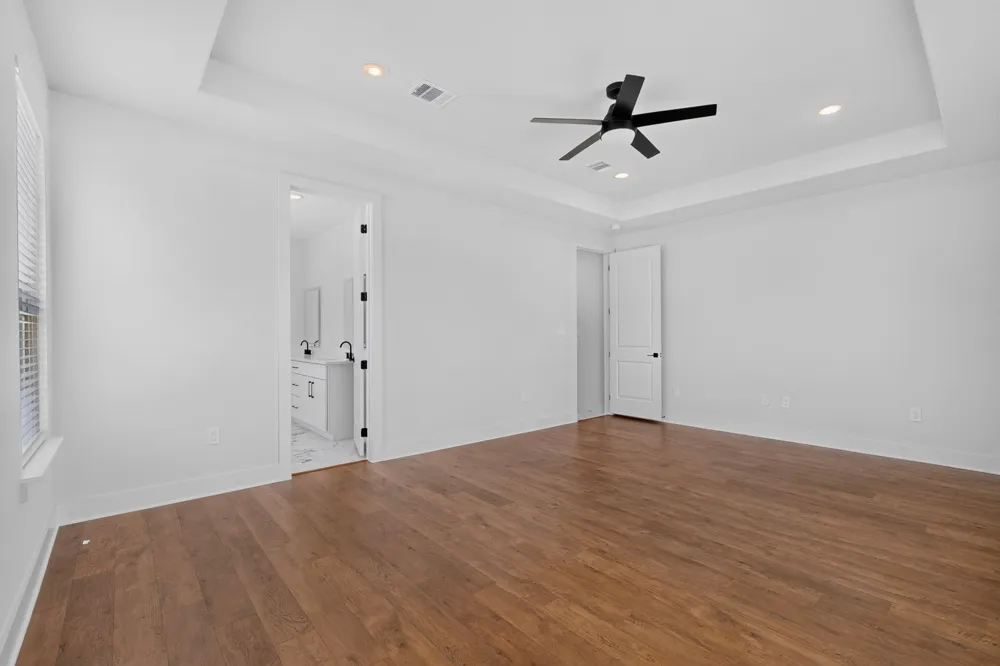 1672 Brookview Drive Lancaster, TX 75146