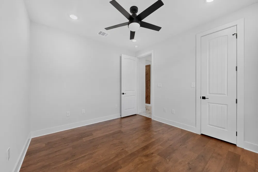 1672 Brookview Drive Lancaster, TX 75146
