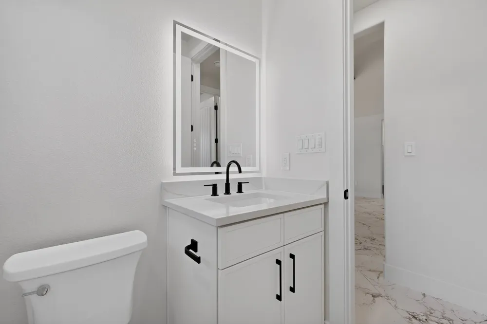 1672 Brookview Drive Lancaster, TX 75146