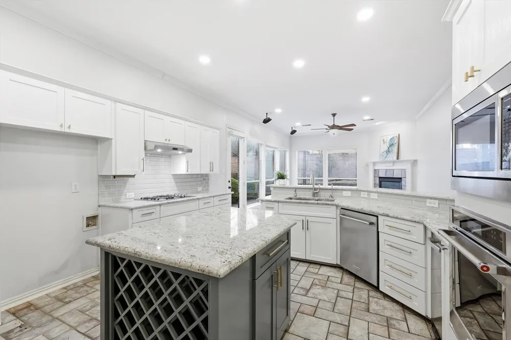 2917 Waterford Drive Irving, TX 75063