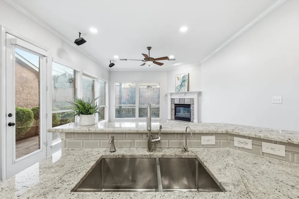 2917 Waterford Drive Irving, TX 75063