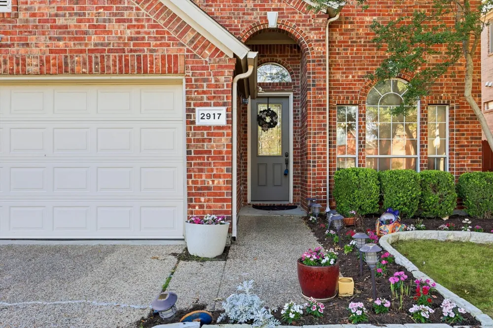 2917 Waterford Drive Irving, TX 75063