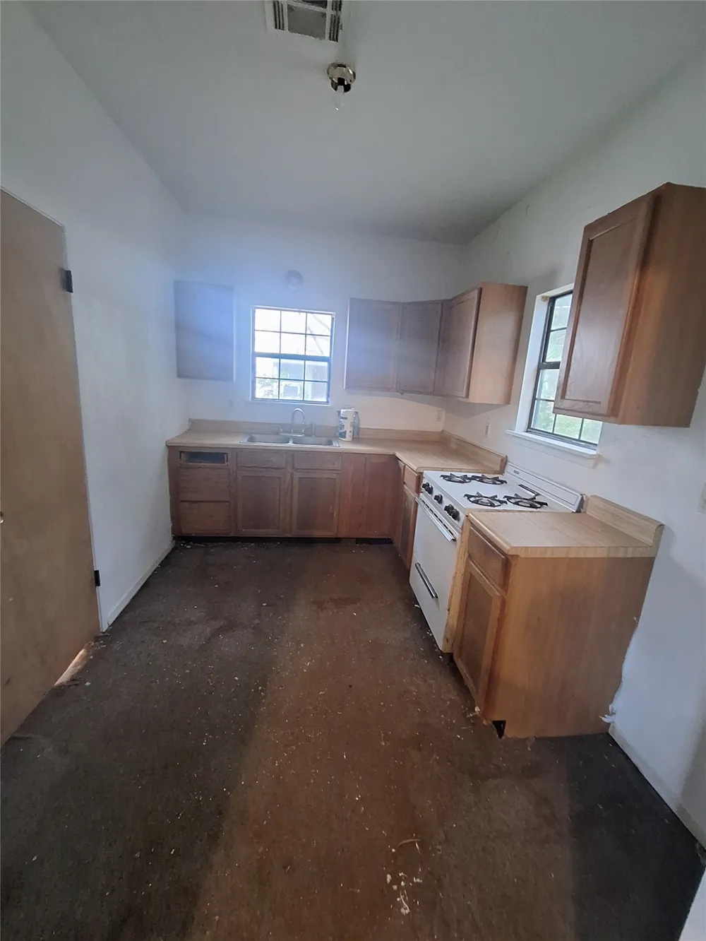 408 J STREET Muskogee, OK 74403
