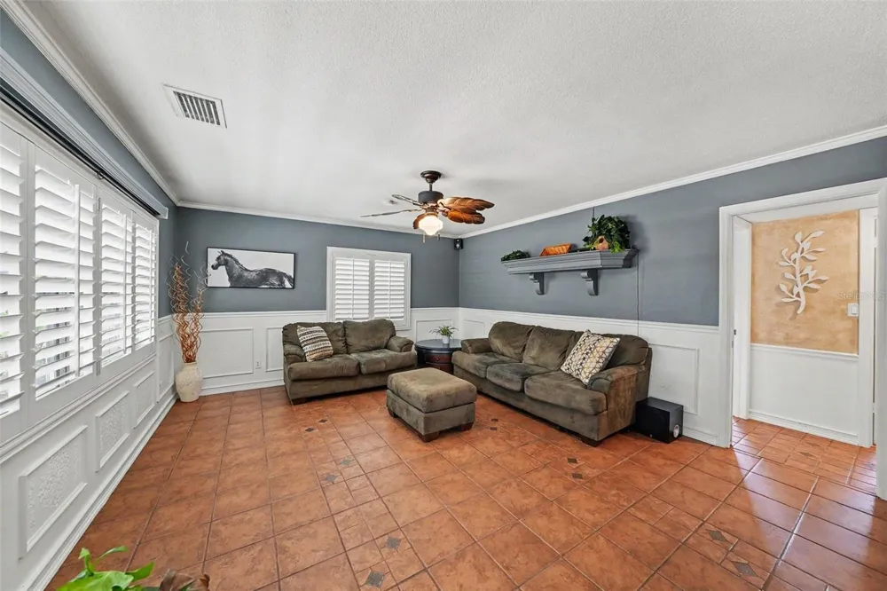 404 CLARISSA DRIVE Brandon, FL 33511