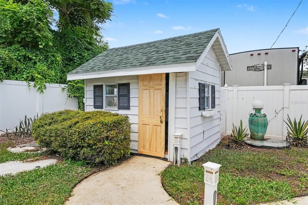 404 CLARISSA DRIVE Brandon, FL 33511