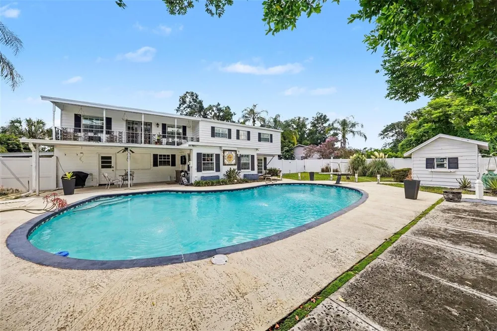 404 CLARISSA DRIVE Brandon, FL 33511