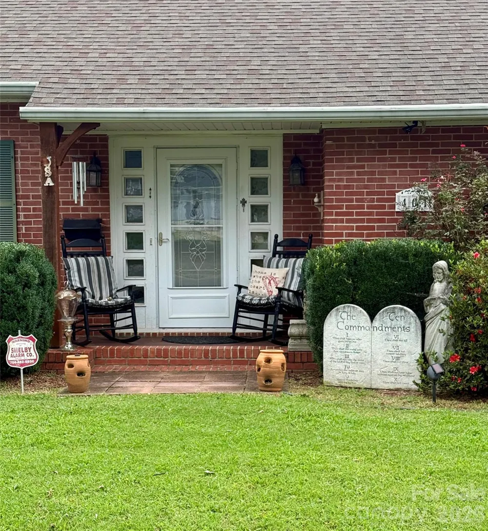 401 S Mulberry Street Cherryville, NC 28021