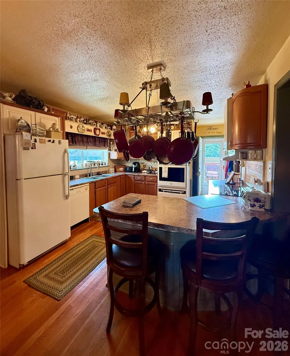 401 S Mulberry Street Cherryville, NC 28021