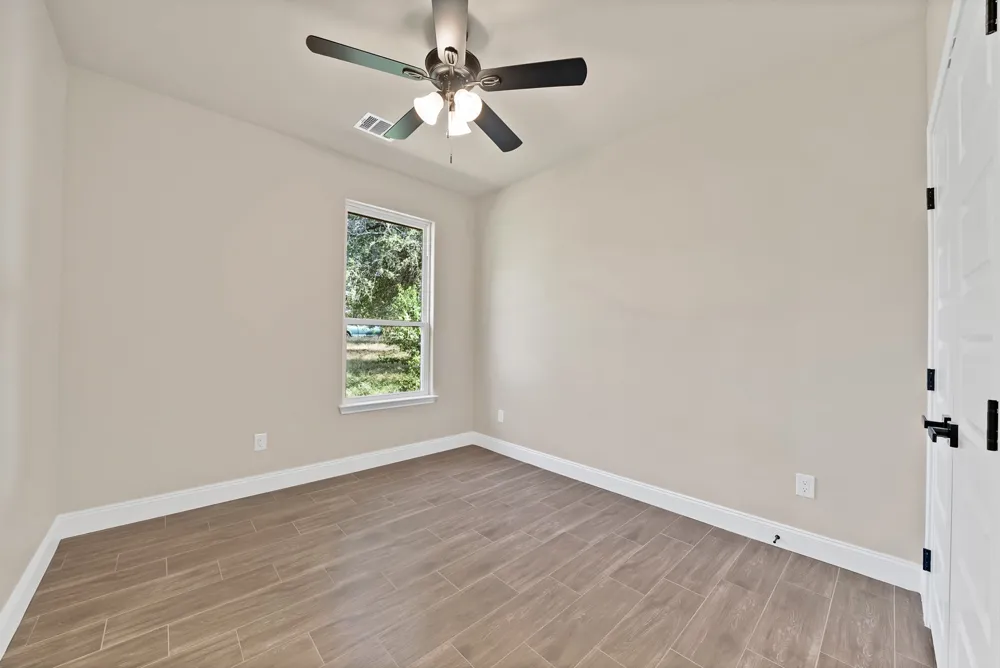 4713 Llano Street Granbury, TX 76048