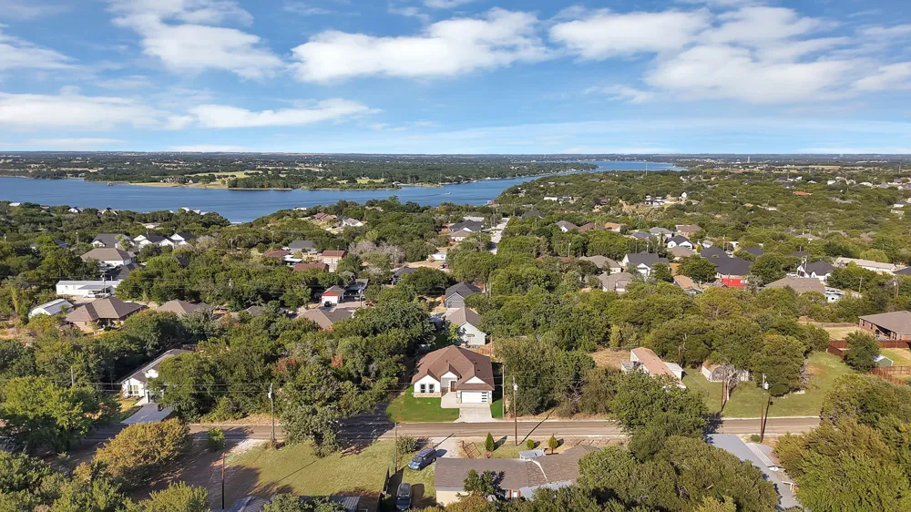 4713 Llano Street Granbury, TX 76048