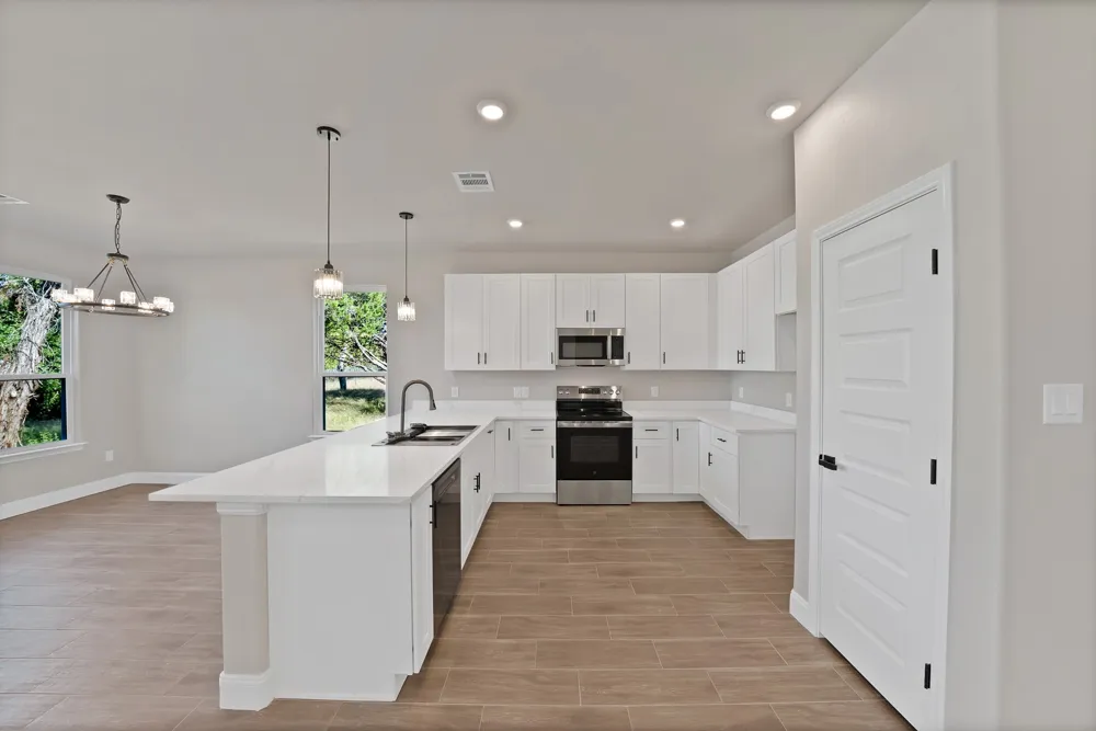 4713 Llano Street Granbury, TX 76048