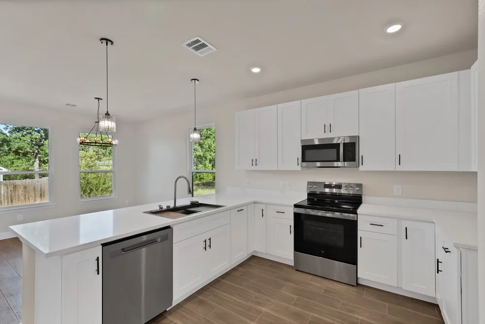 4713 Llano Street Granbury, TX 76048