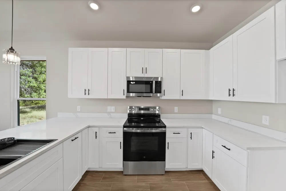 4713 Llano Street Granbury, TX 76048