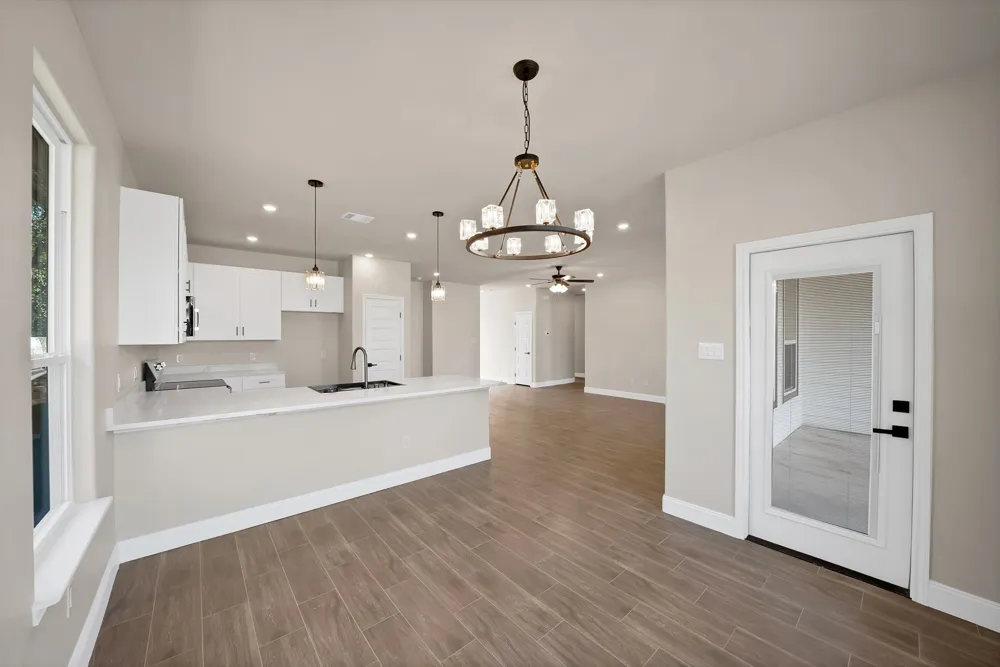 4713 Llano Street Granbury, TX 76048