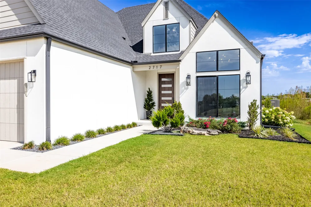 2717 E 134th Circle Bixby, OK 74008