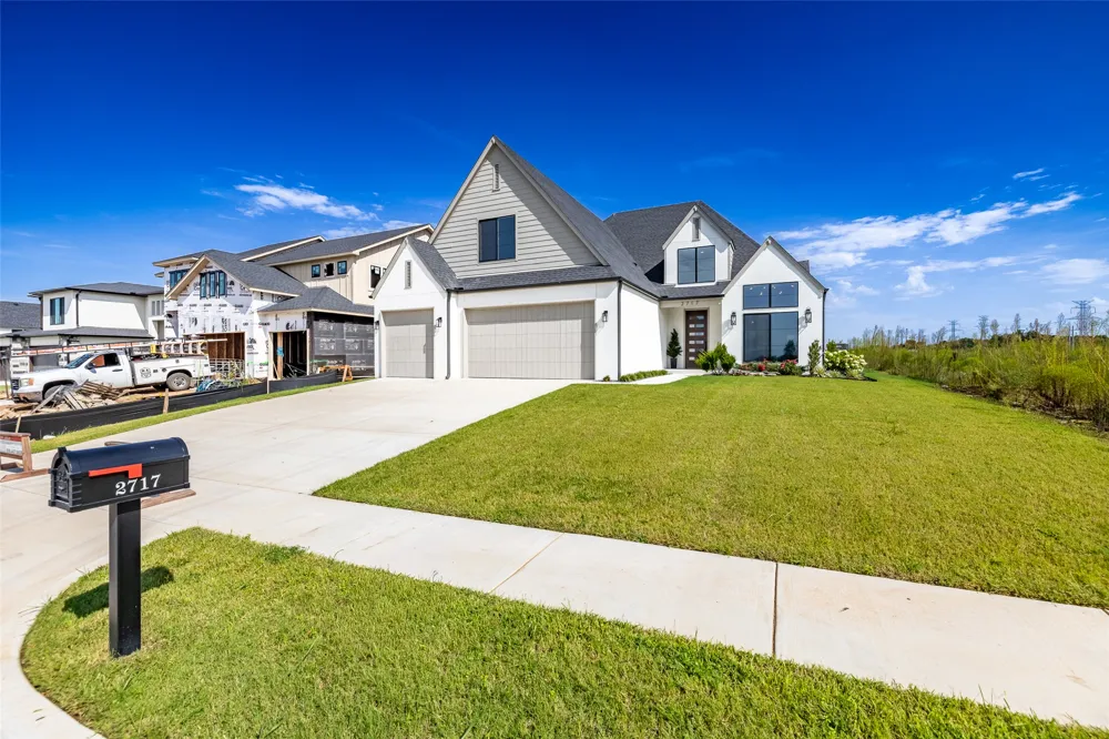 2717 E 134th Circle Bixby, OK 74008