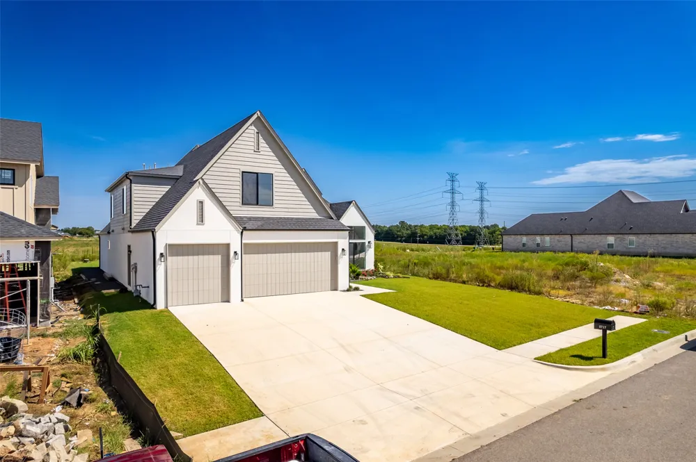 2717 E 134th Circle Bixby, OK 74008