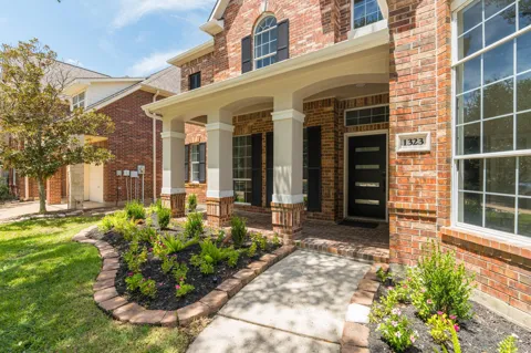 1323 Arden Forest Drive