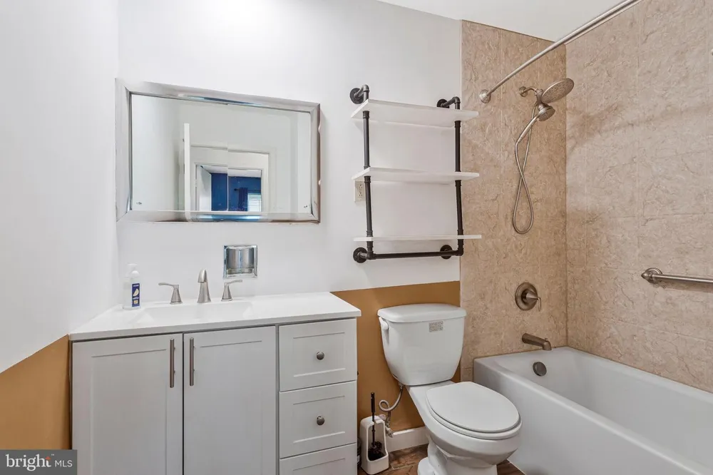 2405 KELSEY LANE Bowie, MD 20715