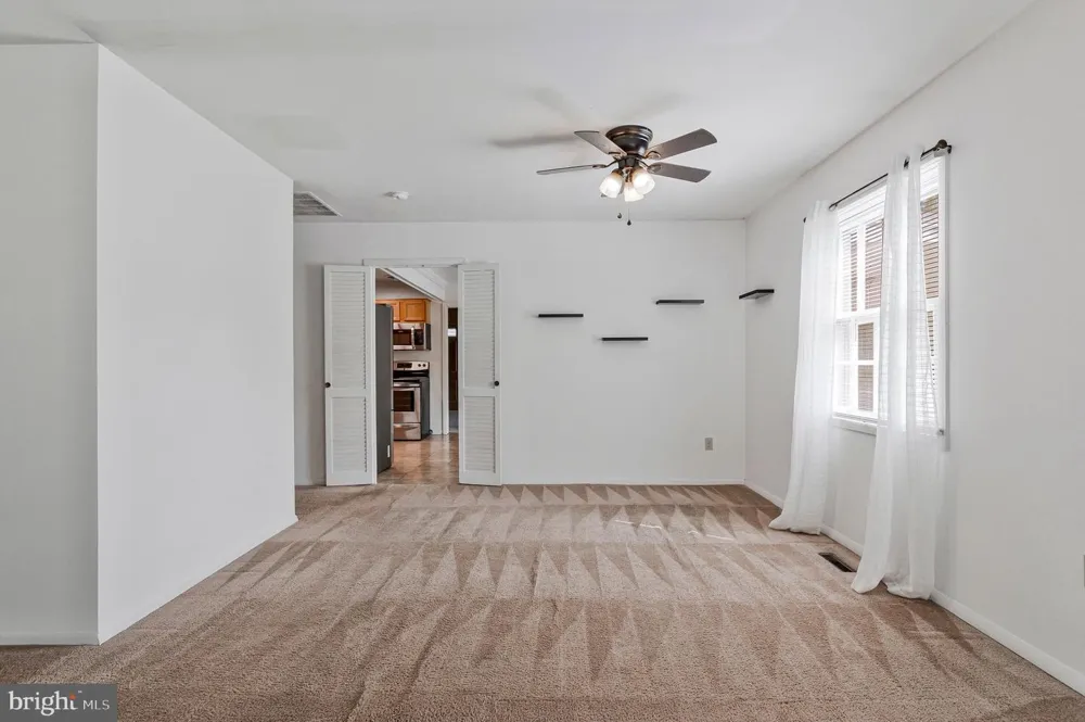 2405 KELSEY LANE Bowie, MD 20715