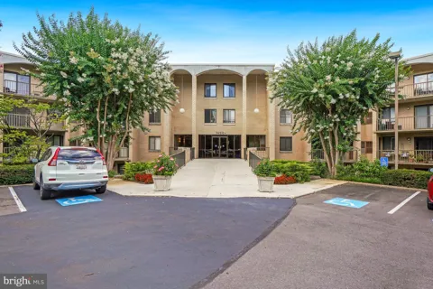 7425 DEMOCRACY BOULEVARD #315
